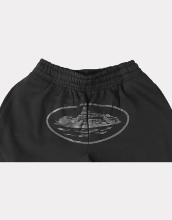 Corteiz Alcatraz Shorts Triple Black (1)